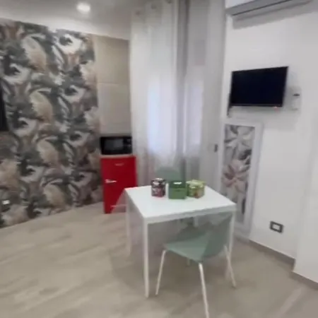 L'angolo Del Sorriso Casa de hóspedes Nápoles